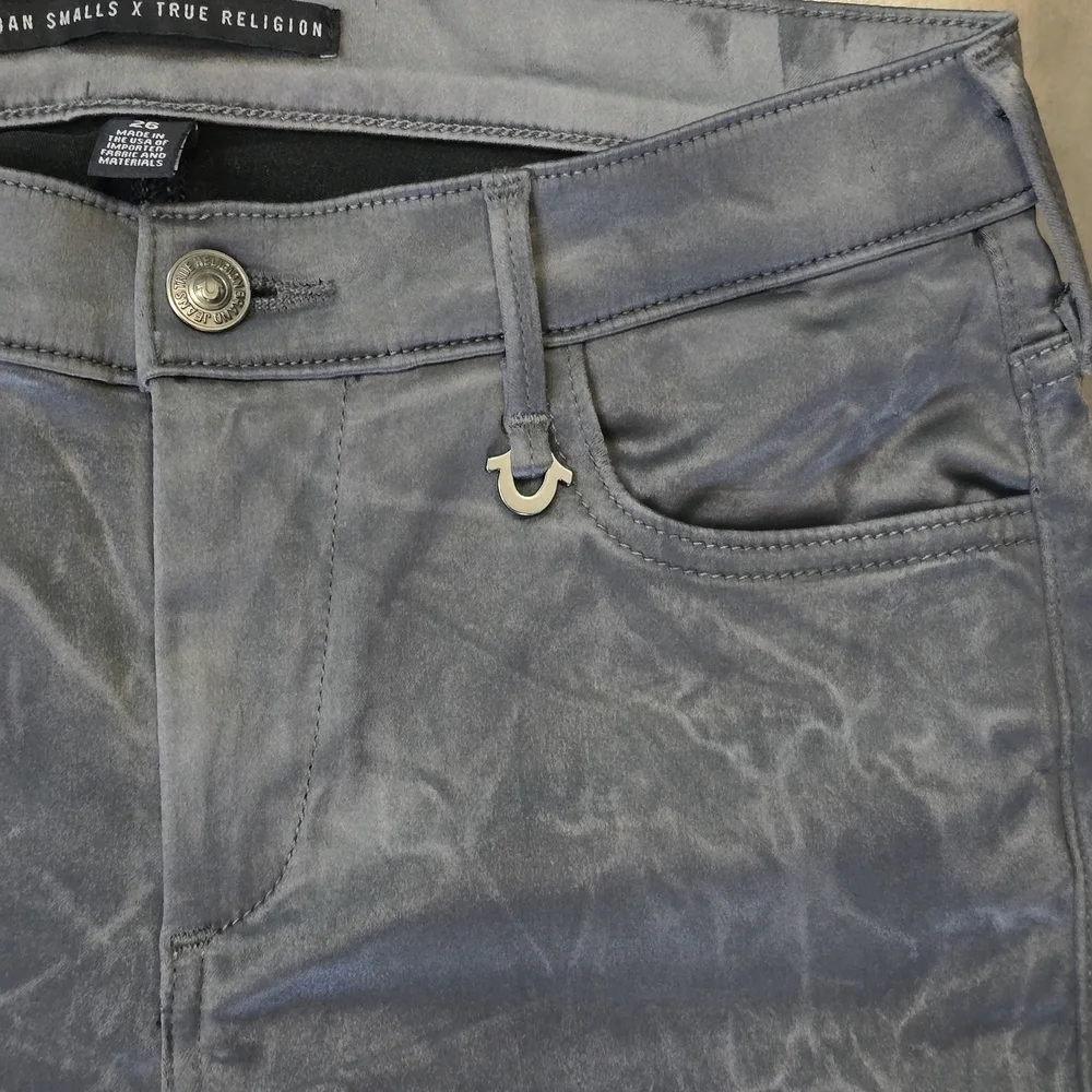 True Religion Joan Smalls Gray Metallic Stretch Skinny Jeans Size 26 Women